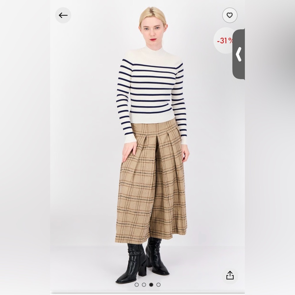 No Comment Off-White and Navy Mick Neck Sweater with Nautical Stripes